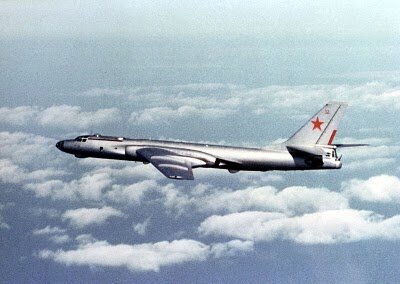 Tu-16_Badger_E
