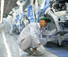 An employee assembles the Honda Motor Co. vehicle at the Honda Prospect Motor factory in Karawang, Indonesia. (Bloomberg Photo/Dimas Ardian)